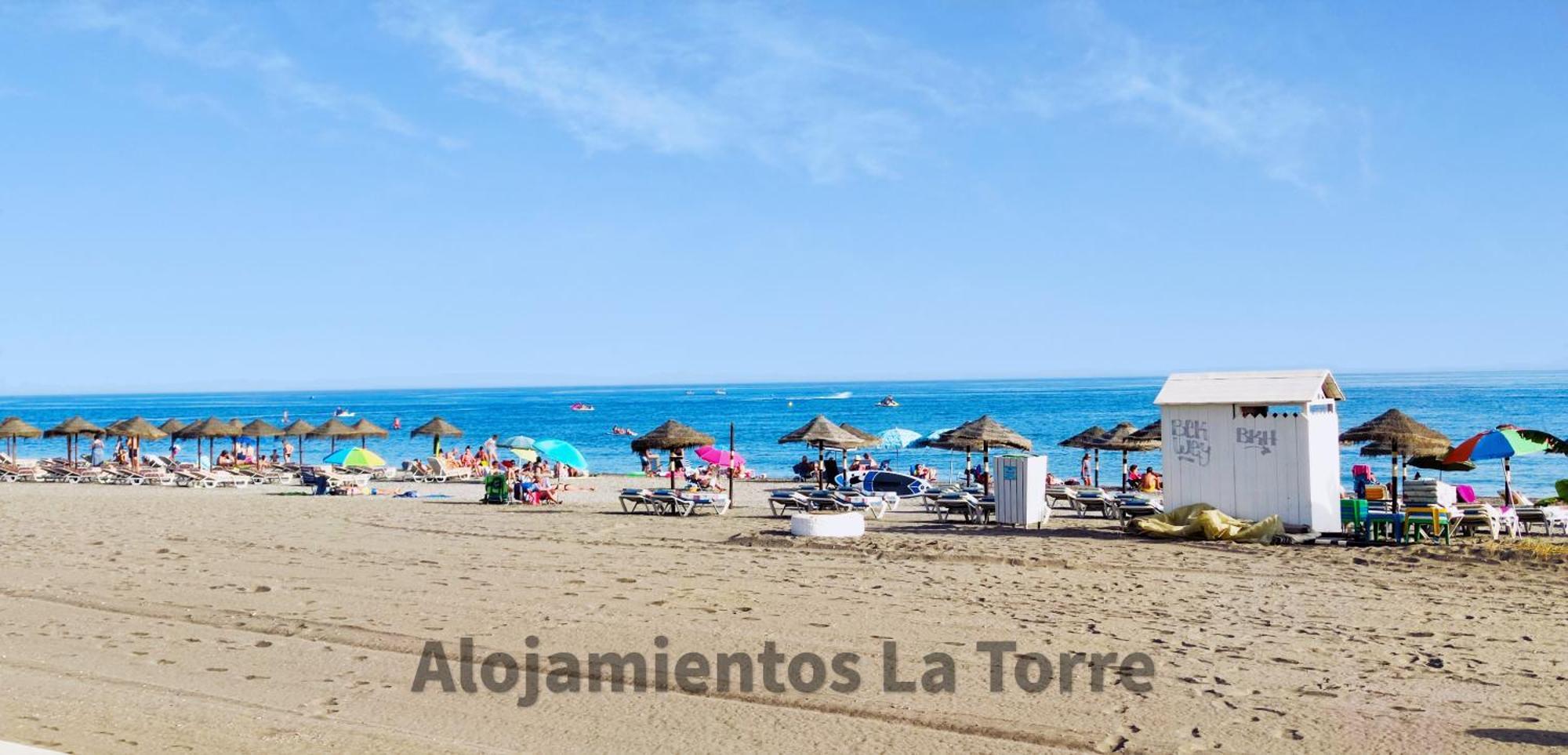 Laguna Beach Premium - Alojamientos La Torre Torrox Esterno foto
