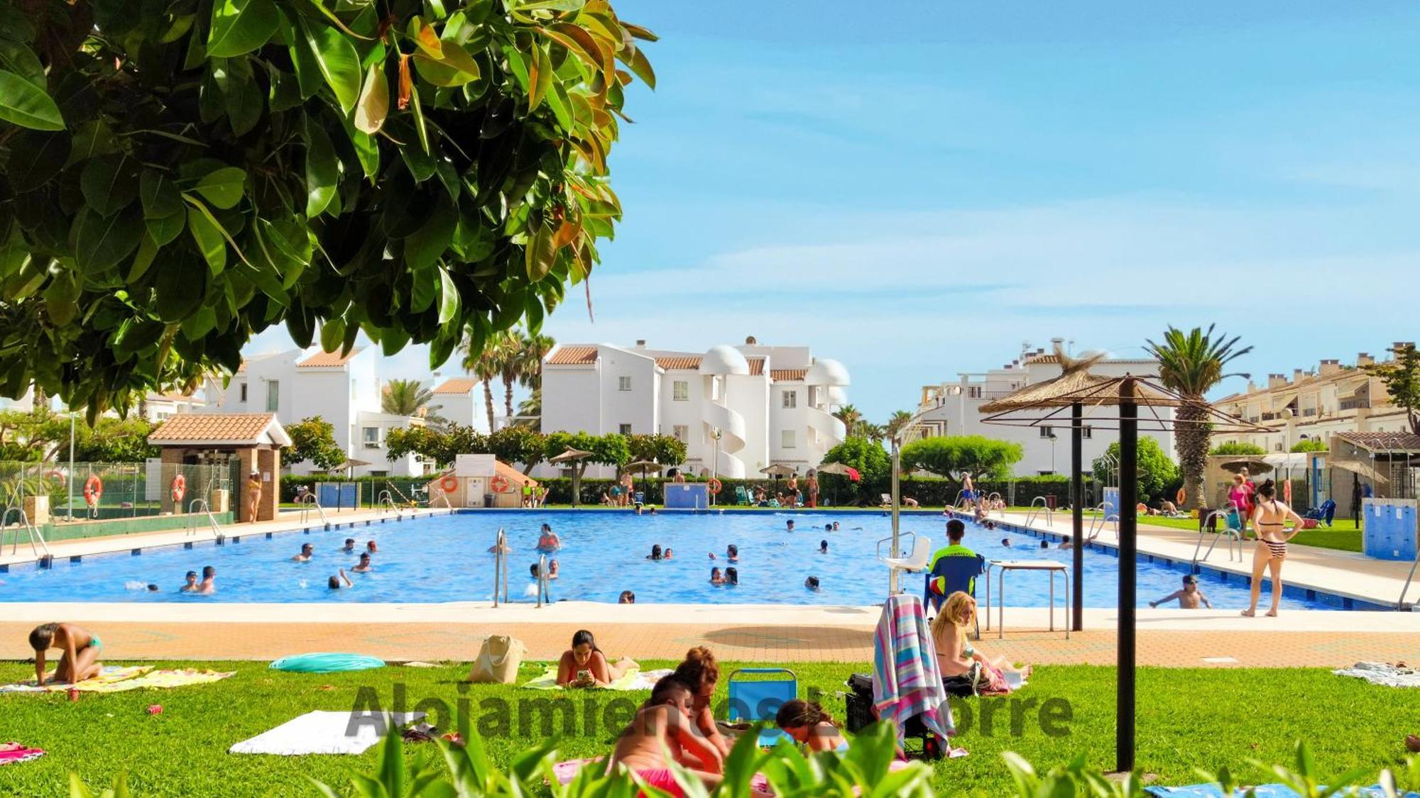 Laguna Beach Premium - Alojamientos La Torre Torrox Esterno foto
