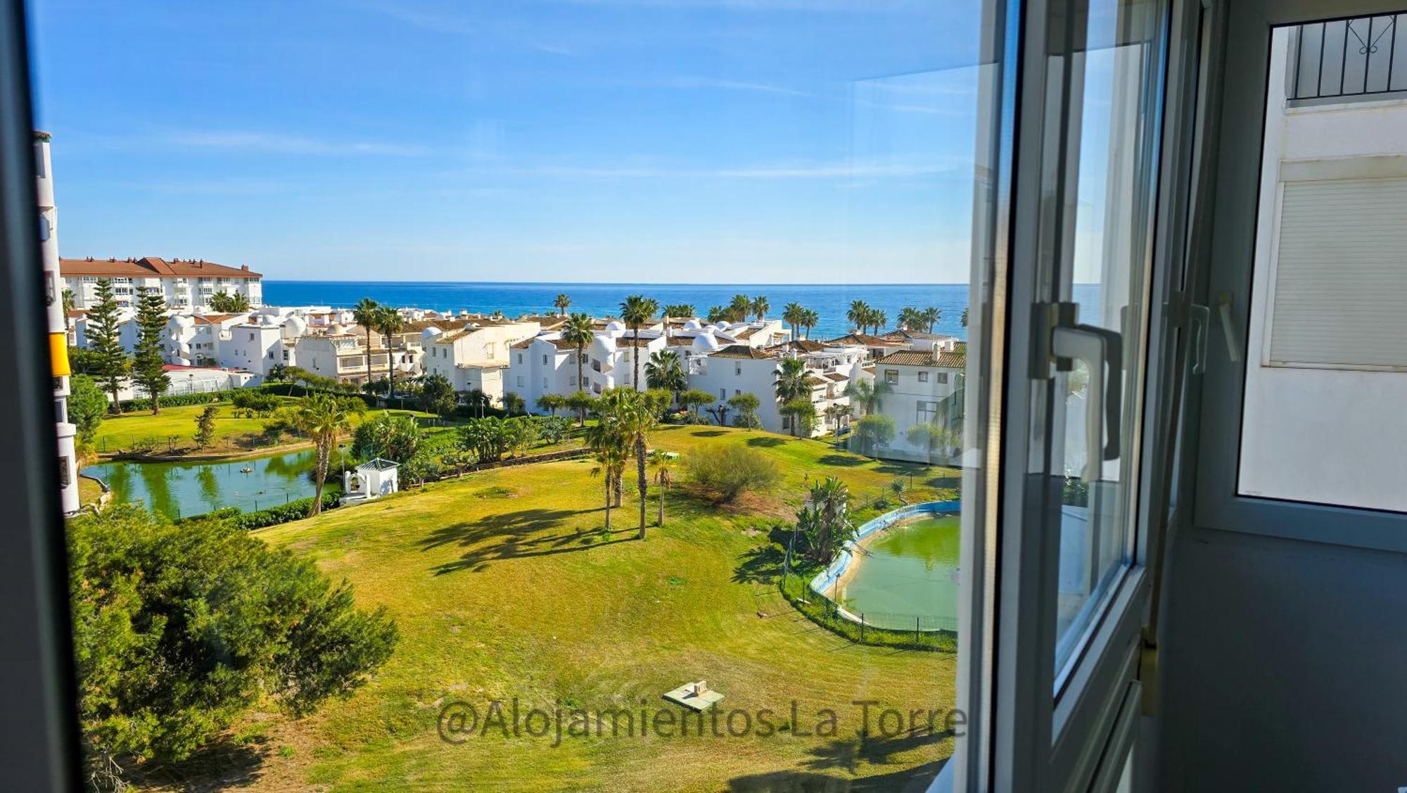 Laguna Beach Premium - Alojamientos La Torre Torrox Esterno foto